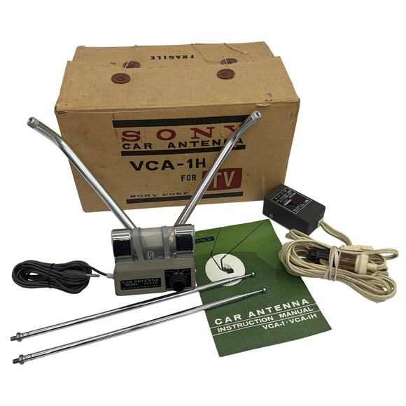 Sony VCA-1H Car TV Antenna Kit w/ Manual, Box, Controller Tested Missing Coupler - Picture 1 of 10